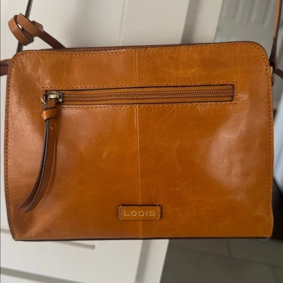 LODIS Ariana Organiser Crossbody - Picture 3 of 10